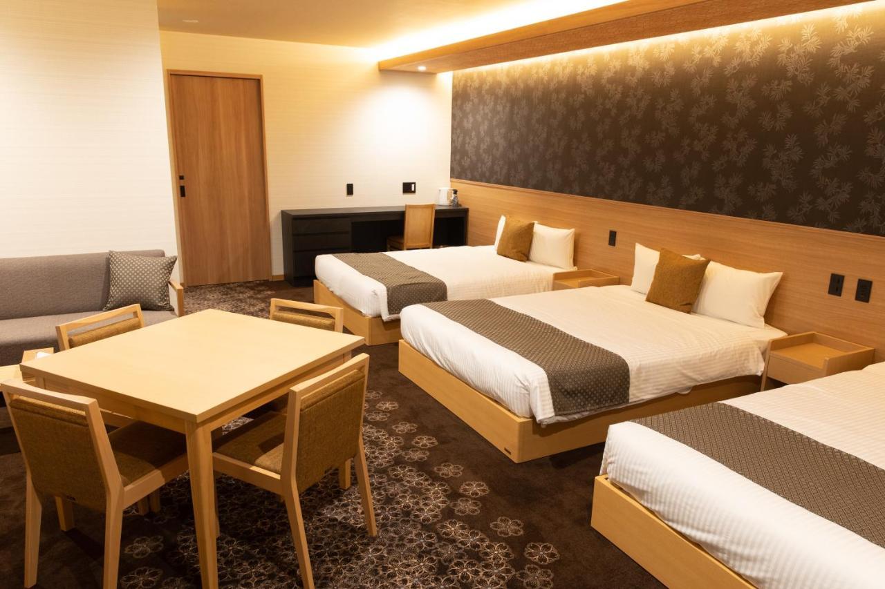 Grand Base -Nagoya Chiyokura- Hotel ภายนอก รูปภาพ
