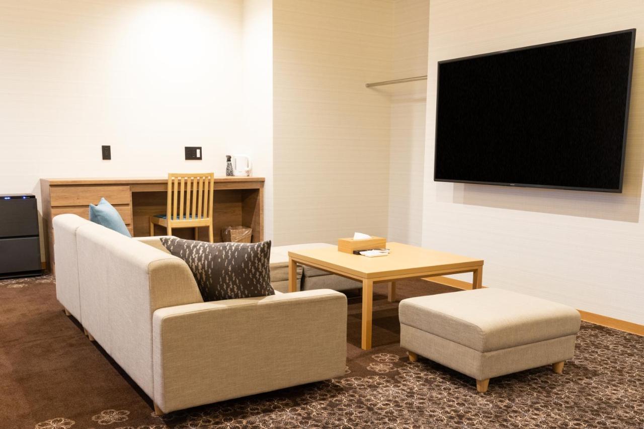 Grand Base -Nagoya Chiyokura- Hotel ภายนอก รูปภาพ
